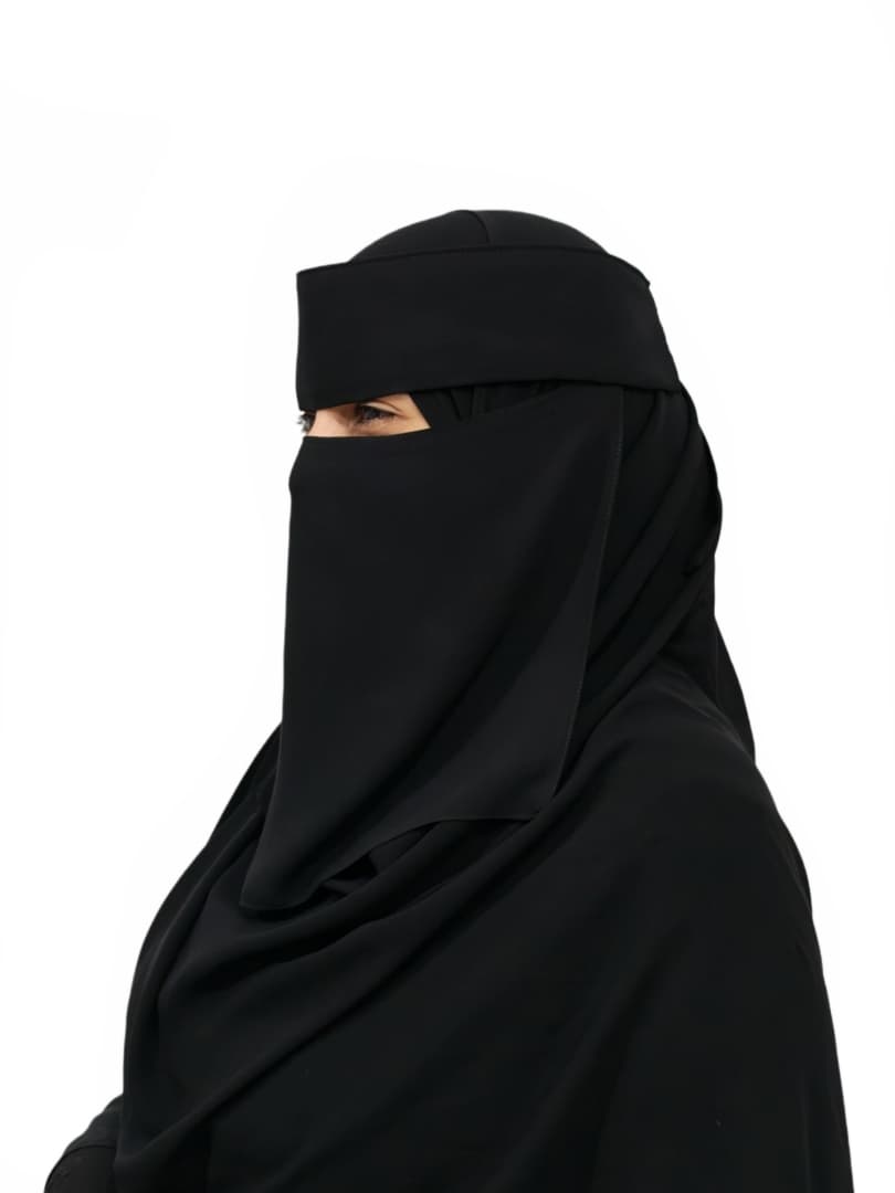 طقم كرانيش ( نقاب تندة مقوي + طرحة كرانيش )