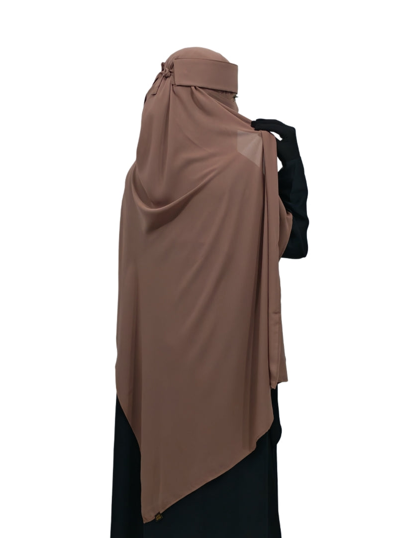 طقم نقاب تندة طبي ( نقاب تندة مقوي و طرحة سادة )